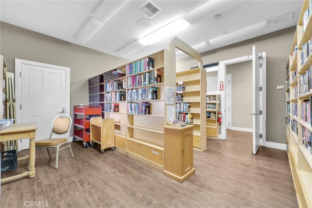 Sun Lakes County Club - Residential