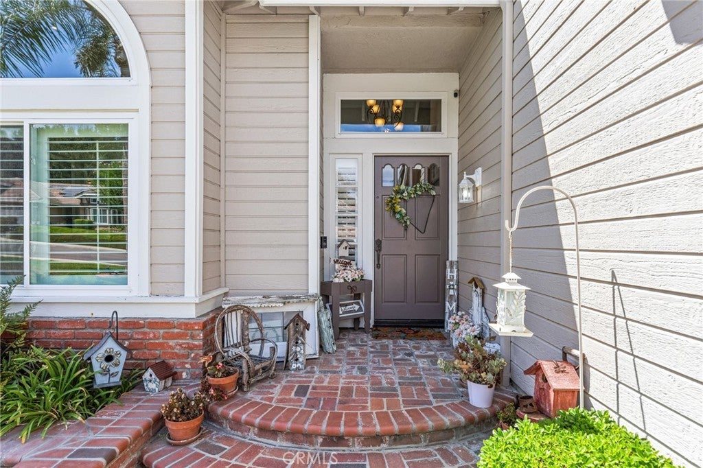 3217 Moonlight Court