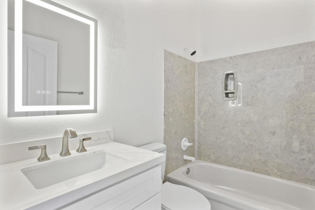 Heritage Palms CC - Residential