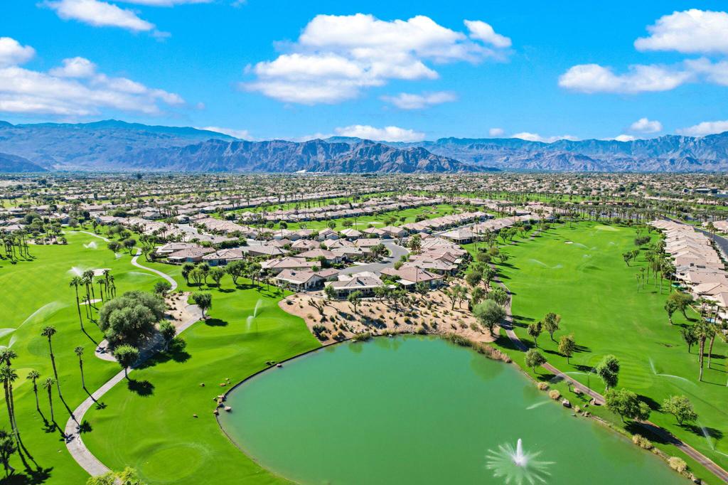 Heritage Palms CC - Residential