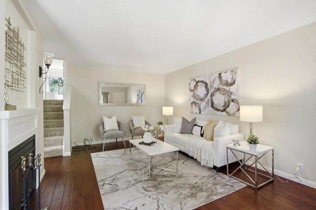 942 La Barbera Drive