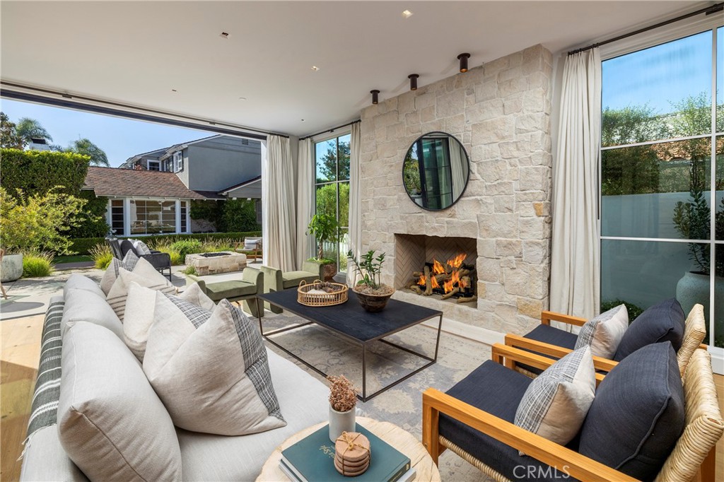 Lido Island (LIDO) - Residential