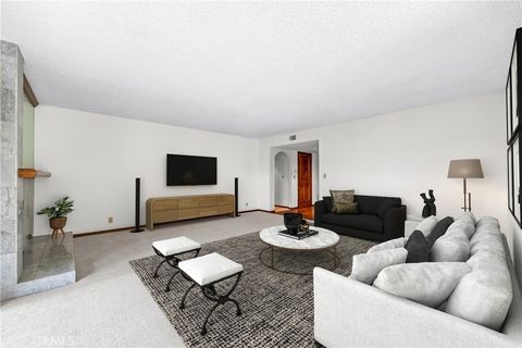 6222 Riviera Circle Long Beach CA 90815