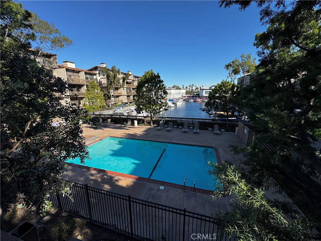6207 Marina Pacifica N