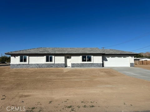 Photo of 15355 Straight Arrow, Apple Valley, CA 92307 (MLS # HD26218413)