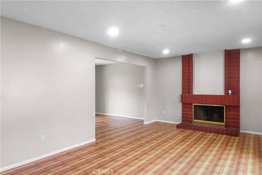 17111 Horst Avenue