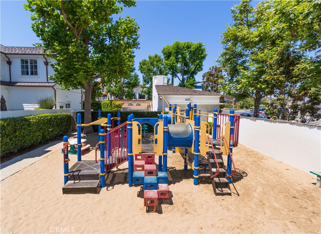 Bayshores (BSHR) - Residential Lease