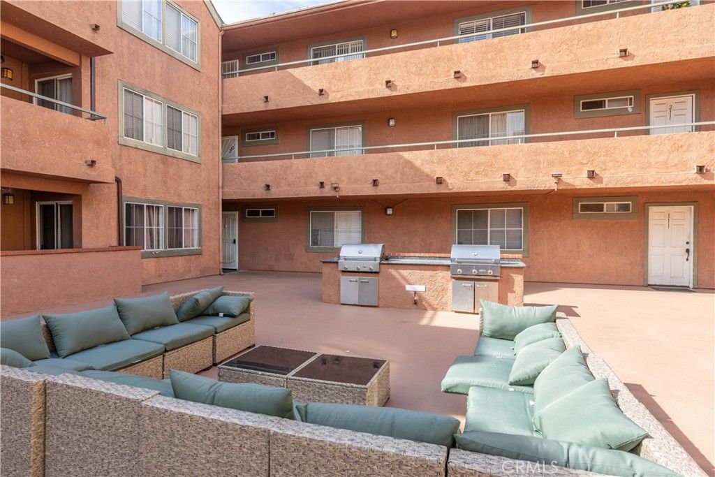 Photo of 2507 15th St #118, Long Beach, CA 90804 (MLS # PW26086356)