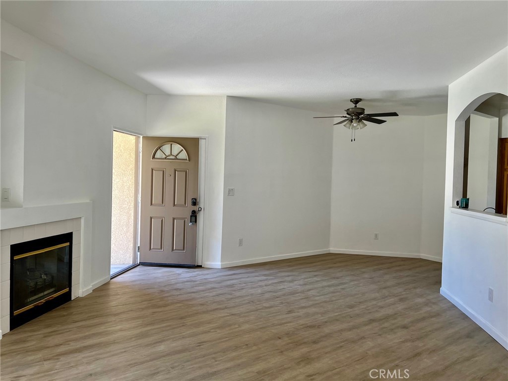 8070 East Treeview Court