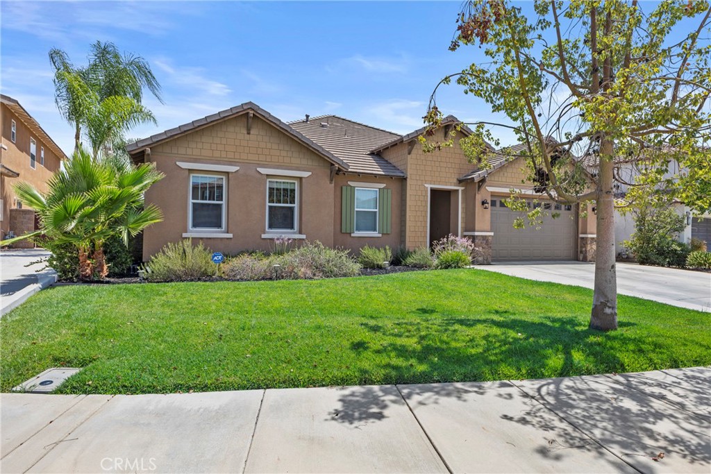 28552 Rustic Glen St.