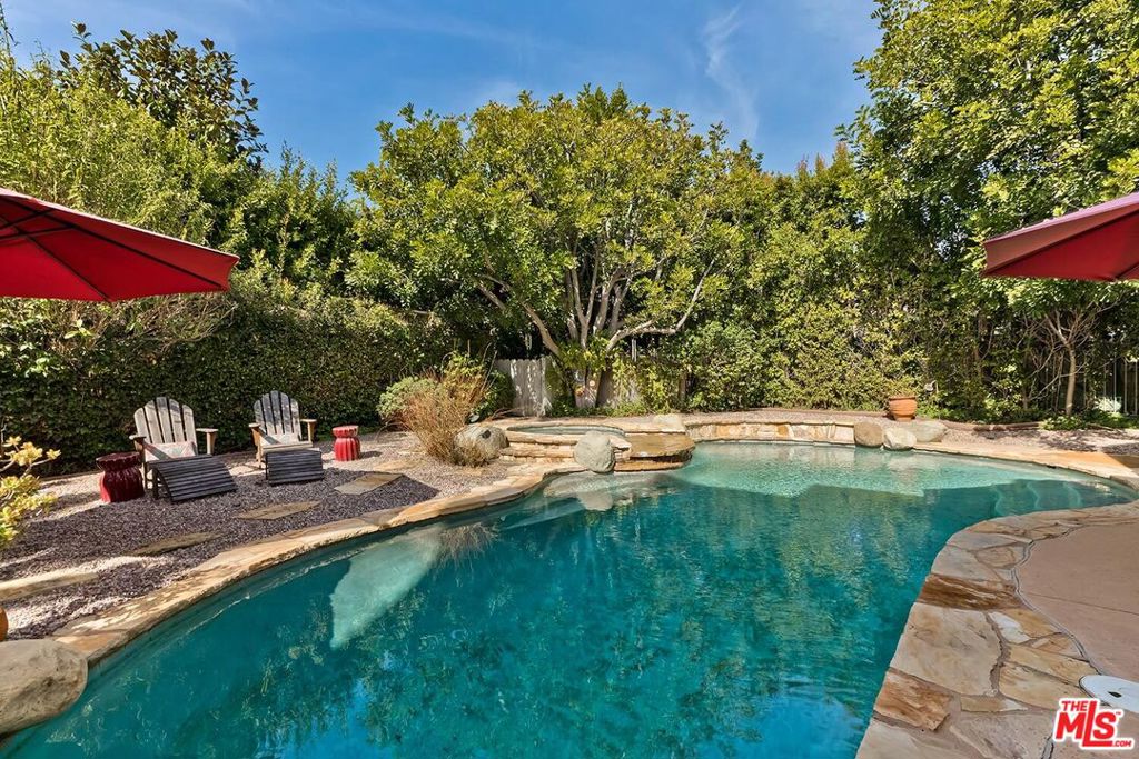 333 Oceano Drive