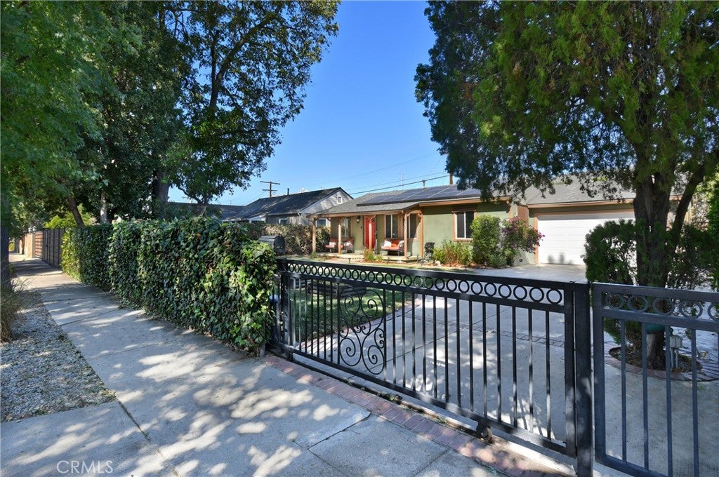 12951 Welby Way