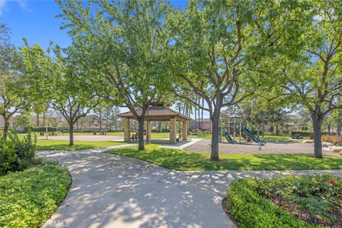 Tiny photo for 243 Riverdale Court #431, Camarillo, CA 93012 (MLS # SR26056034)