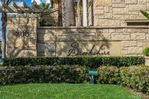 Tiny photo for 243 Riverdale Court #431, Camarillo, CA 93012 (MLS # SR26056034)