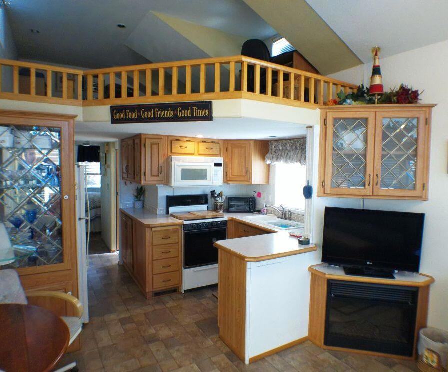 Rancho Casa Blanca - Manufactured In Park