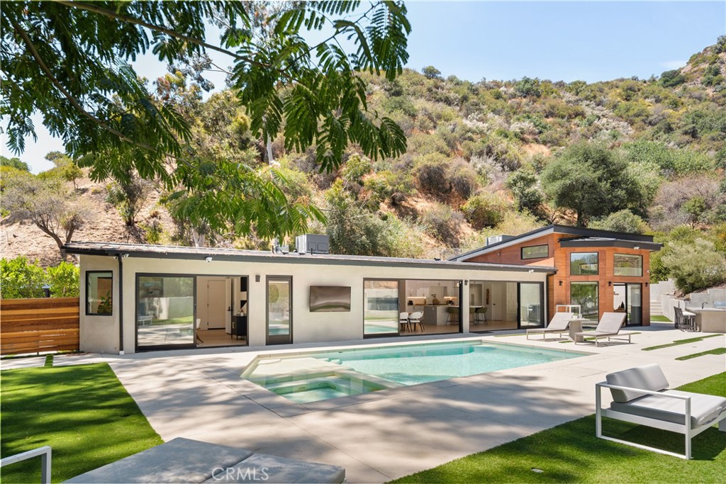 17137 Escalon Drive