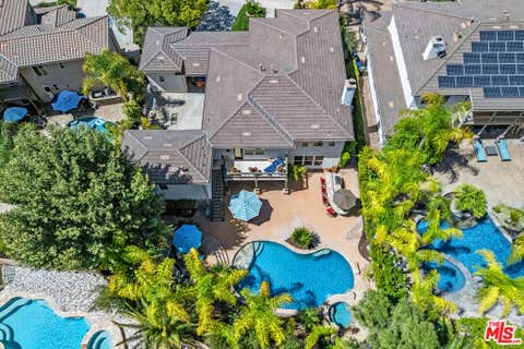 Photo of 25514 Brighton Place, Stevenson Ranch, CA 91381 (MLS # 26842225)