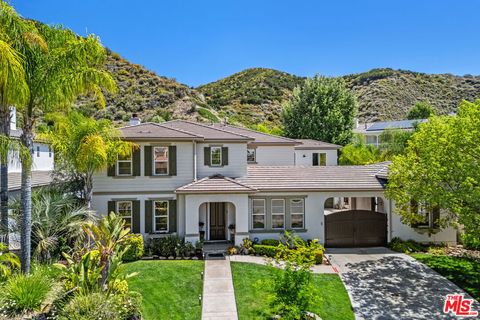 Photo of 25514 Brighton Place, Stevenson Ranch, CA 91381 (MLS # 26842225)