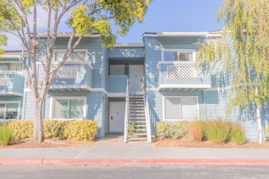 Welcome to this charming 1-bedroom, 1-bathroom home in the heart of San Jose. Ideally situated within the San Jose Unified School District, this residence combines comfort, convenience, and style making it a perfect fit for individuals or couples seeking a cozy yet functional space. The updated kitchen is fully equipped with modern appliances, including an electric cooktop, oven, microwave, dishwasher, and refrigerator everything you need for easy meal preparation and entertaining. The adjacent dining area creates a warm and inviting space to enjoy meals at home. Inside, youll find a thoughtful blend of carpet, wood, and tile flooring, offering both comfort and durability. The fireplace in the living room provides a welcoming focal point and cozy ambiance during cooler evenings. Additional highlights include an in-unit washer and dryer for added convenience and an assigned parking space for hassle-free parking. The HOA community offers great amenities such as a swimming pool, gym, common area, guest parking, and is located in a friendly neighborhood. Dont miss this opportunity to enjoy all the comfort and convenience this San Jose home has to offer!