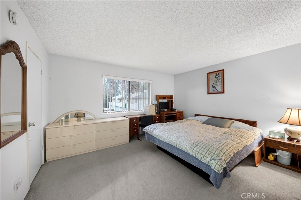 AMBERWOOD - Residential