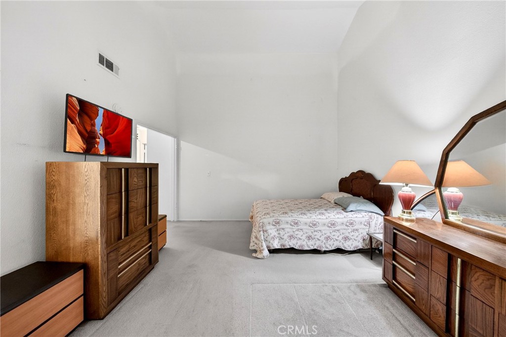 AMBERWOOD - Residential