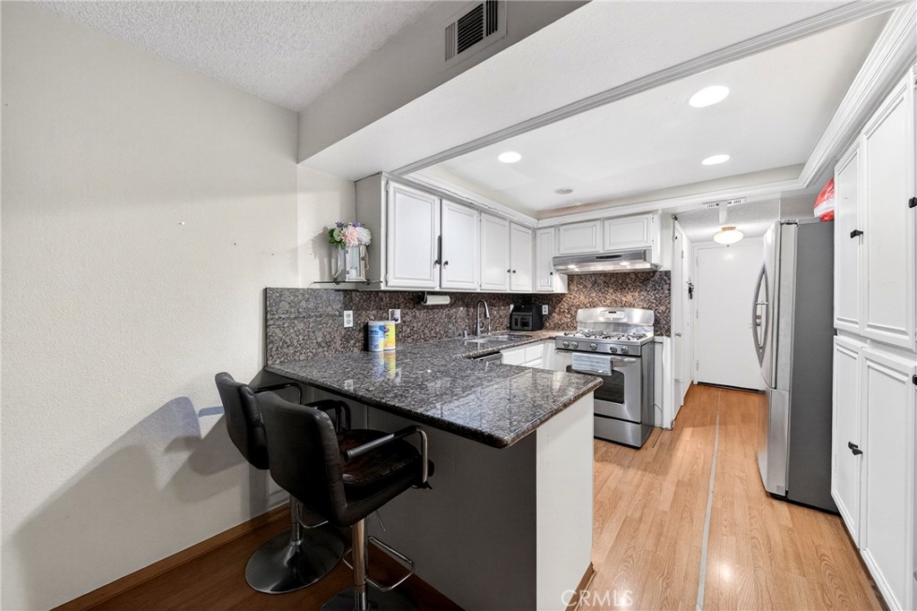 AMBERWOOD - Residential