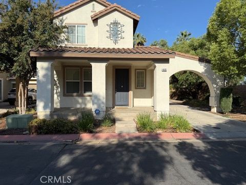 Photo of 4515 Sandano, Riverside, CA 92507 (MLS # WS26091990)