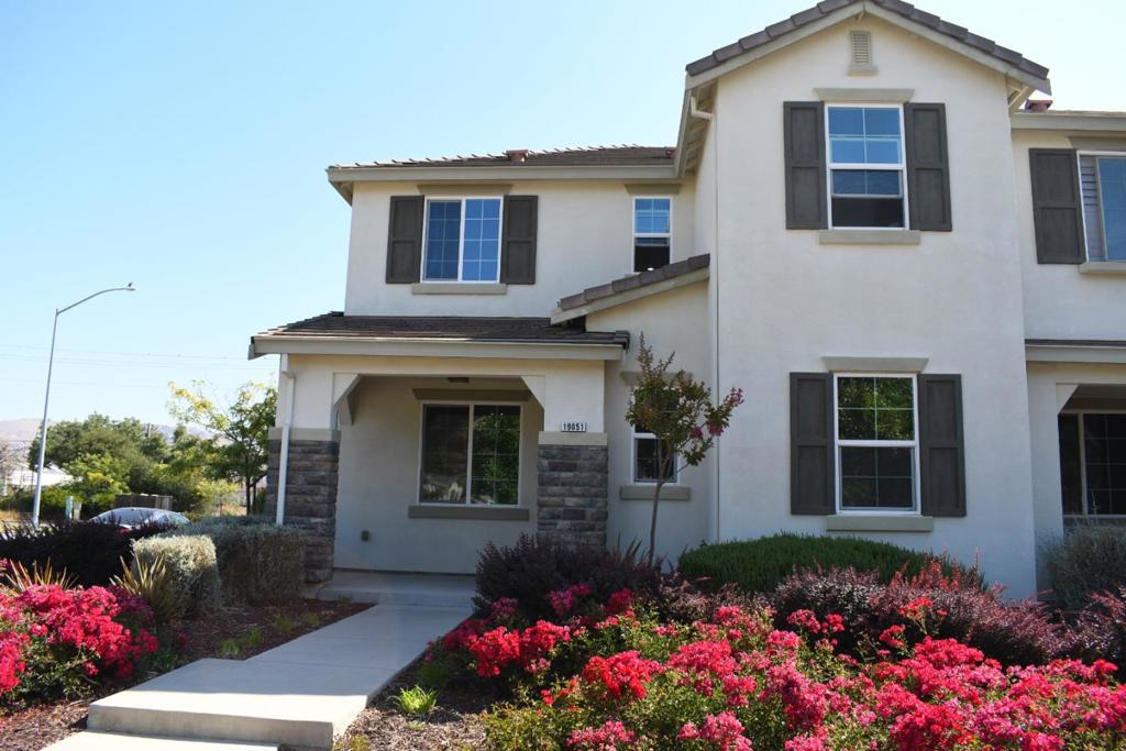 Discover this inviting 4-bedroom, 2.5-bathroom home in the heart of Morgan Hill. With 1,986 sq ft of living space, this residence offers a seamless blend of comfort and style. The heart of the home is the kitchen, featuring a convenient family room combo that promotes easy interaction. Delight in the elegant flooring throughout the house, creating a warm and welcoming atmosphere. Enjoy cozy evenings by the fireplace, perfect for relaxation. The property is equipped with central AC and central forced air heating, ensuring comfort year-round. A separate dining area provides a space for family gatherings and special occasions. The home includes a practical laundry area and offers ample storage with a 2-car garage. Situated within the Morgan Hill Unified School District, this home is a great choice for those seeking educational opportunities in the area. Don't miss the chance to make this Morgan Hill gem your own.