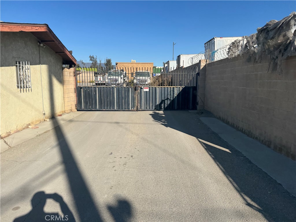 15840 Boyle Avenue