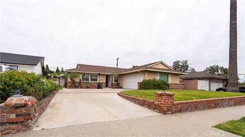 Photo of 1109 Finegrove Ave, Hacienda Heights, CA 91745 (MLS # TR26022438)