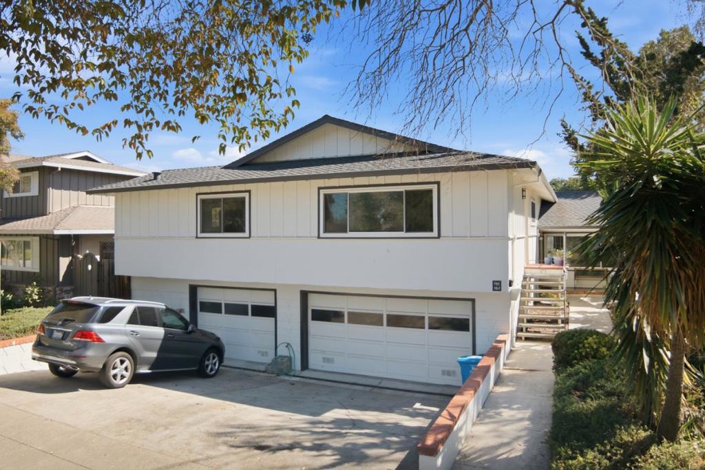373 Carlos Avenue
