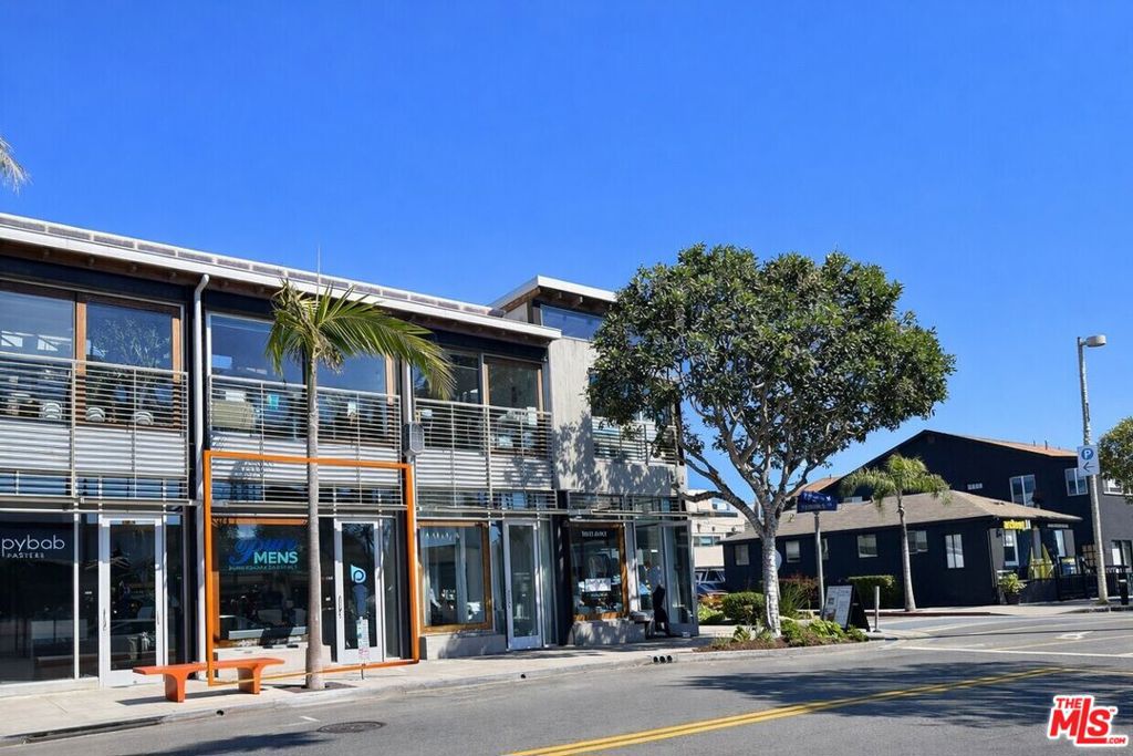 1300 Highland Avenue 108