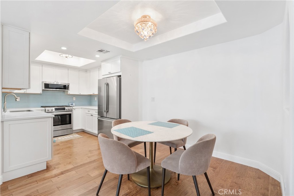 4230 Colfax Avenue 103