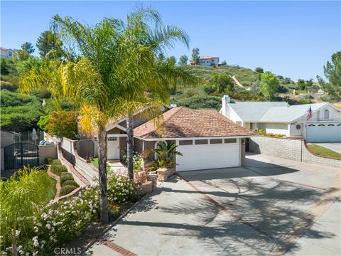 Photo of 22825 Fir Court, Saugus, CA 91390 (MLS # SR26137767)