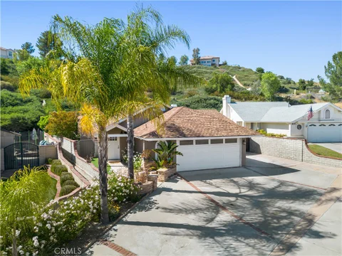 22825 Fir Court, Saugus, CA 91390 - MLS#: SR26137767