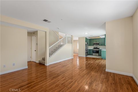 Tiny photo for 225 Cinnamon Oak Ave Ave, Ventura, CA 93004 (MLS # SR26044924)