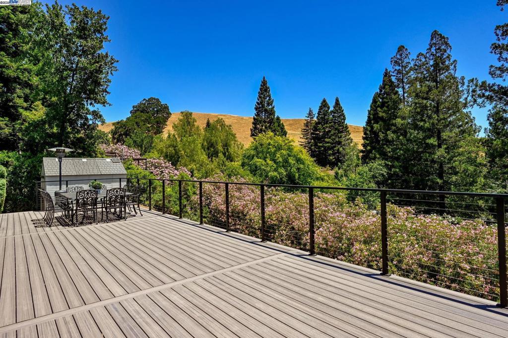WOODMONT - Residential