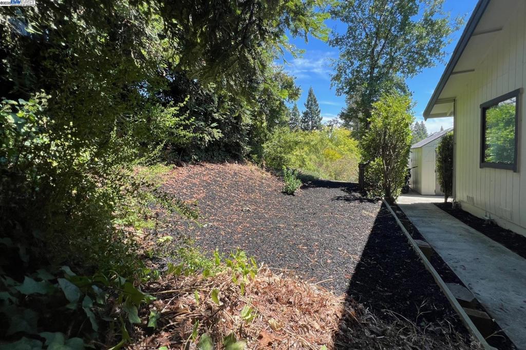 WOODMONT - Residential