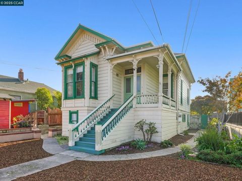 Photo of 2154 Encinal Ave Ave, Alameda, CA 94501 (MLS # 41118675)