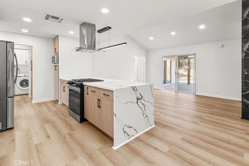 Desert Park Estates (33103) - Residential