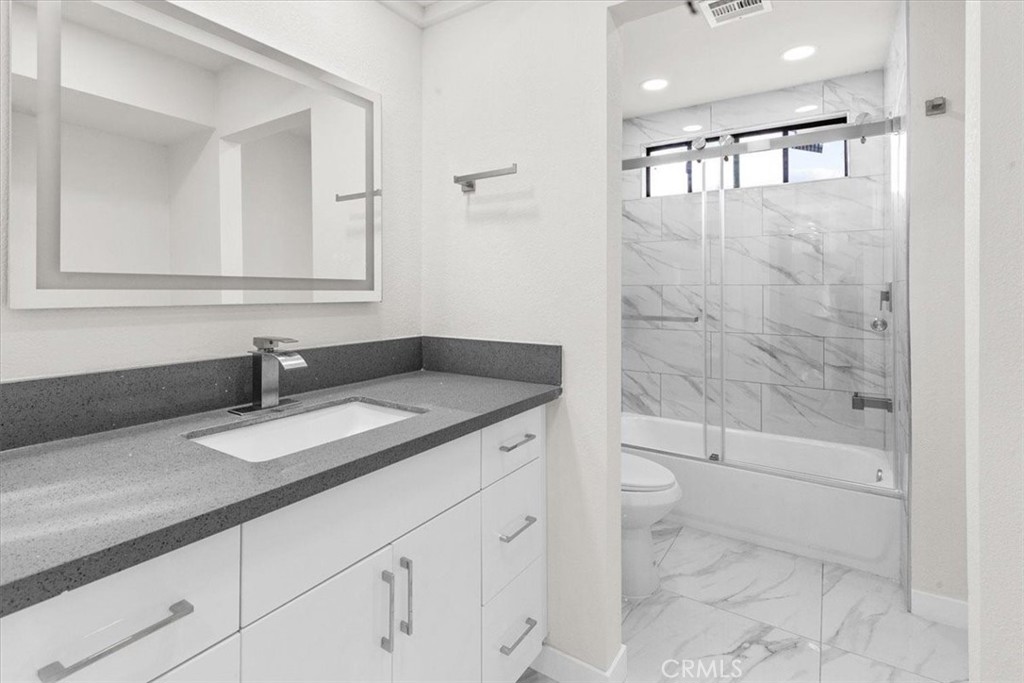 Desert Park Estates (33103) - Residential