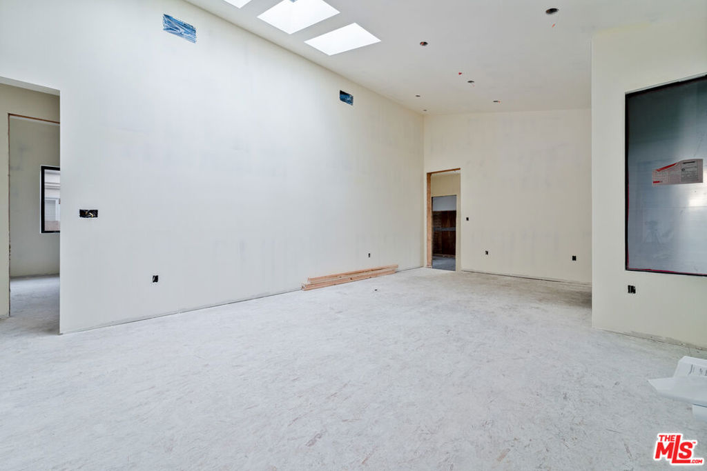 1628 Wellesley Avenue