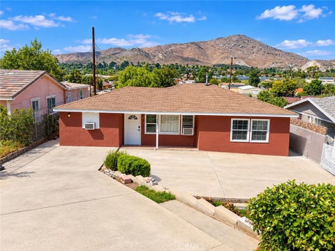 Photo of 3483 Skylane Drive DR, Jurupa Valley, CA 92509 (MLS # IV26207753)