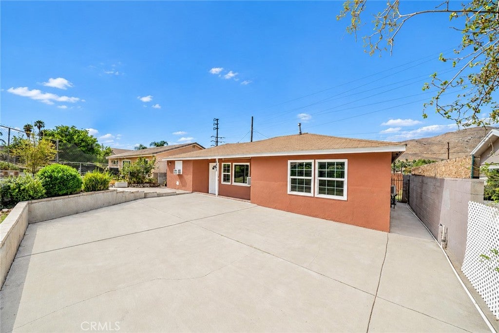 3483 Skylane Drive