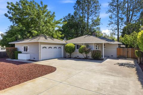 Photo of 484 Ardis Avenue, San Jose, CA 95117 (MLS # ML82049094)