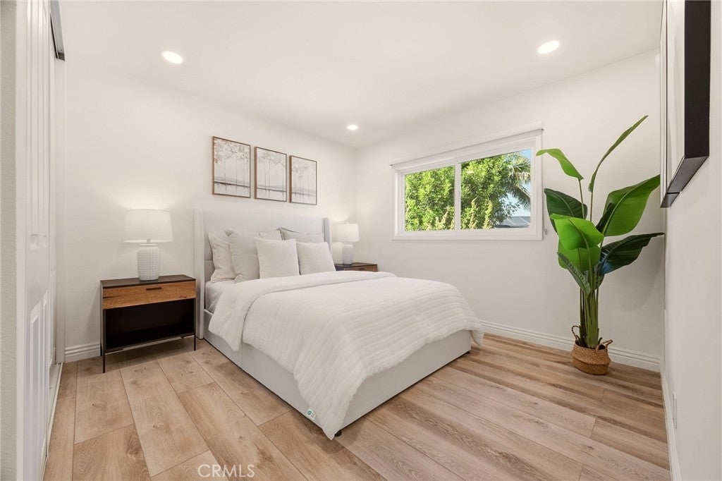 17 Whitney, Irvine CA 92620 - Photo 30