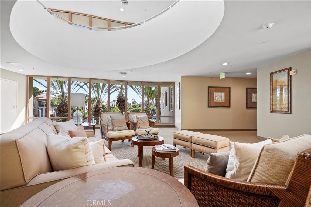 13200 Pacific Promenade 346