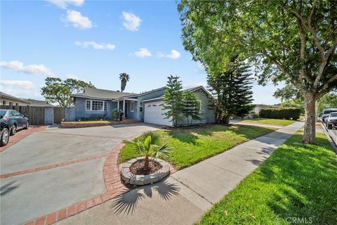 Photo of 816 Faysmith Avenue, Torrance, CA 90503 (MLS # SB26079415)
