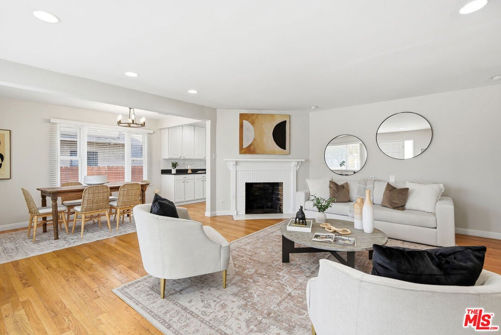 12495 Culver Boulevard