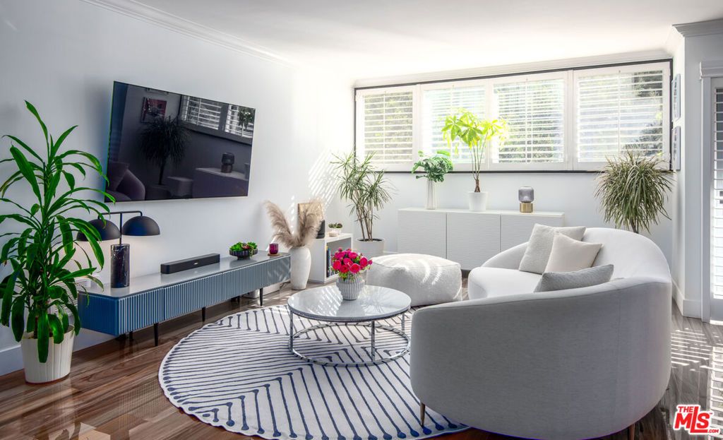 Photo of 6000 Canterbury Drive #D114, Culver City, CA 90230 (MLS # 24462257)